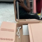 Portable vanity case with LED lighted mirror photo review