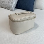 Square Portable Cosmetic Bag photo review