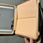 Portable vanity case with LED lighted mirror photo review