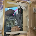 Portable vanity case with LED lighted mirror photo review