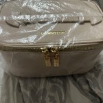 Square Portable Cosmetic Bag photo review